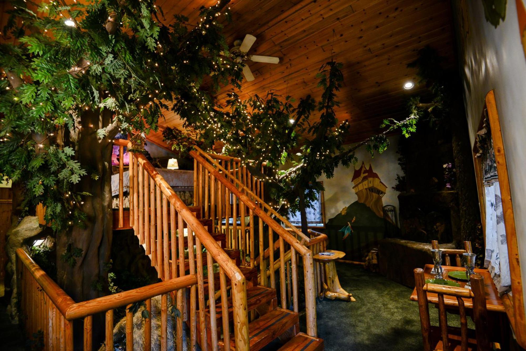 Castle Wood Theme Cottages- Couples Only Big Bear Lake Εξωτερικό φωτογραφία