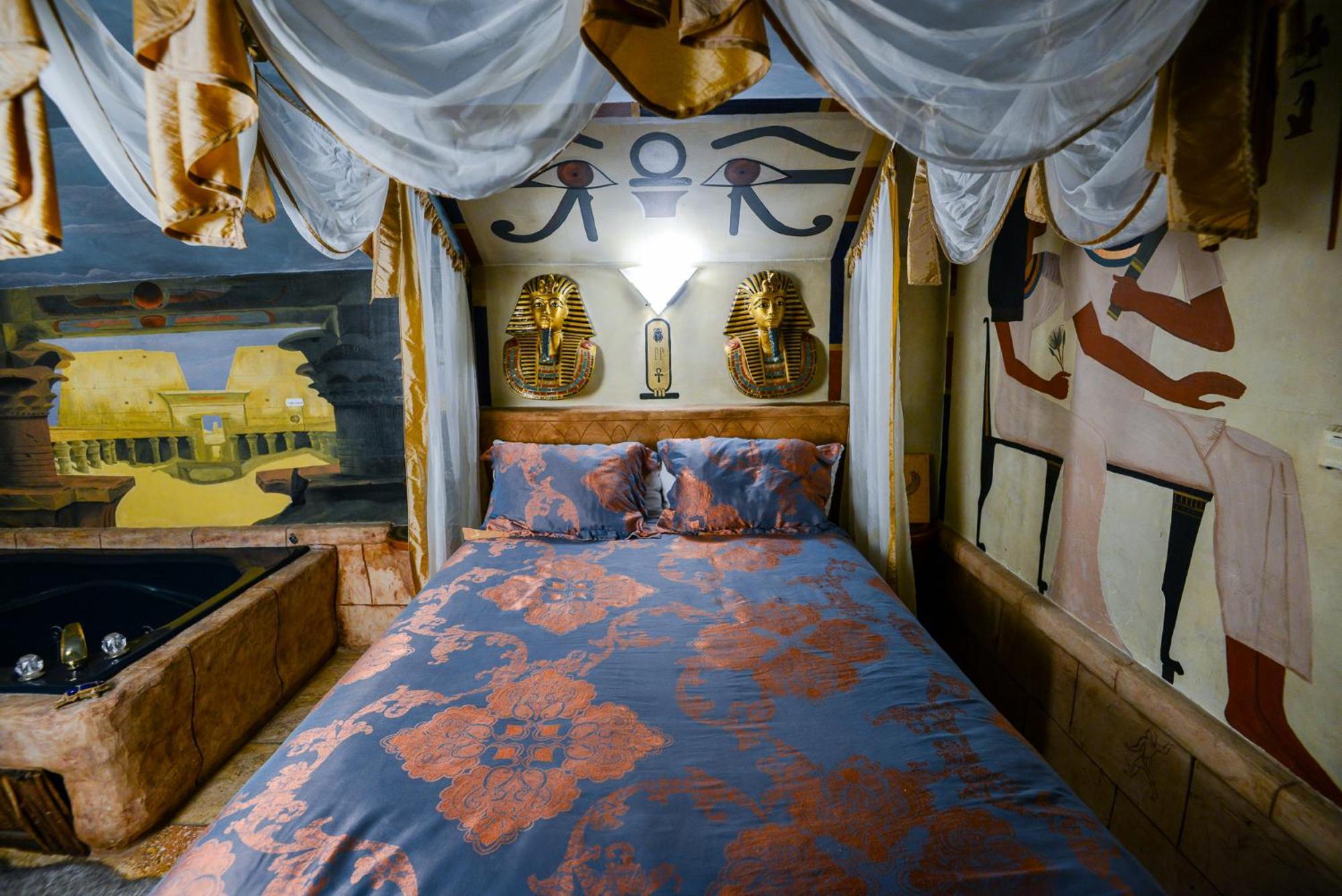 Castle Wood Theme Cottages- Couples Only Big Bear Lake Εξωτερικό φωτογραφία